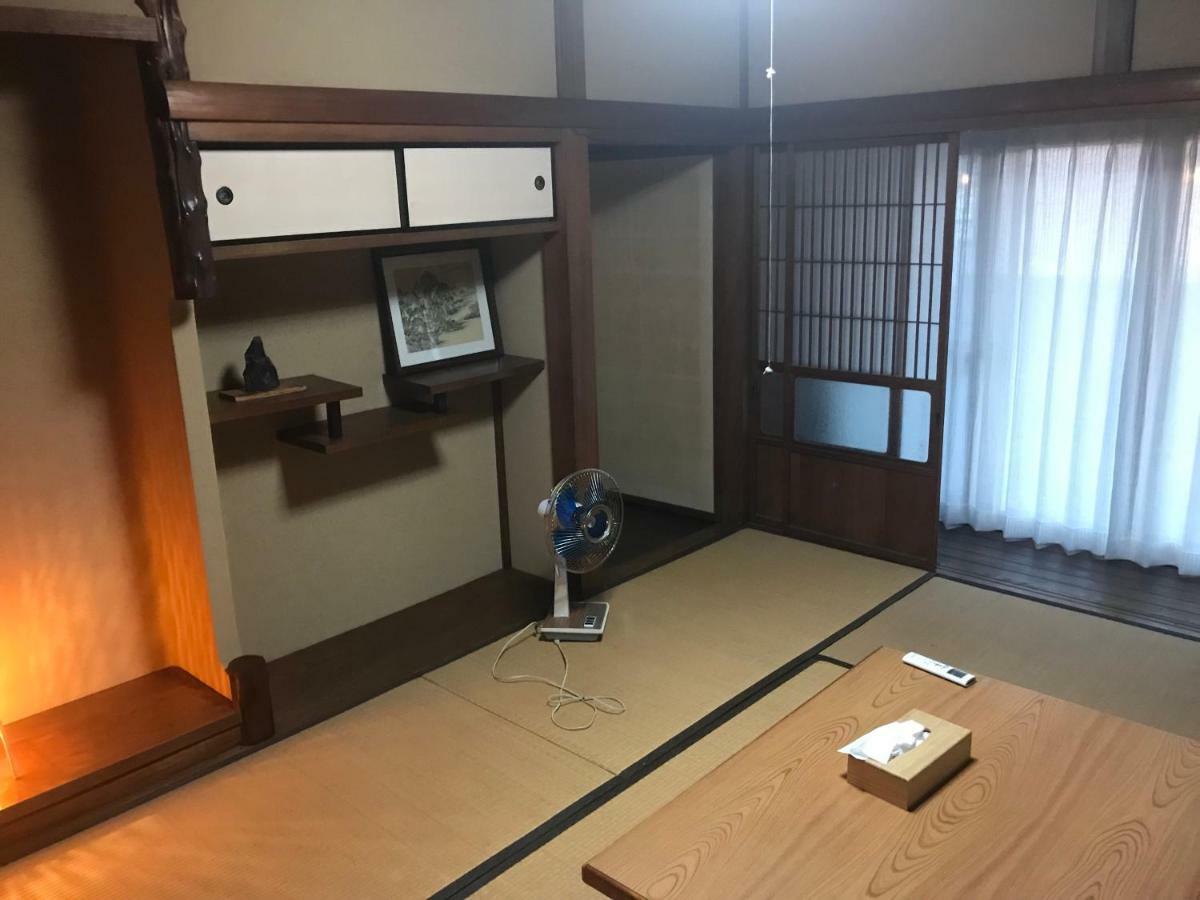 Guest House & Bar Diamond Head Mihana Экстерьер фото