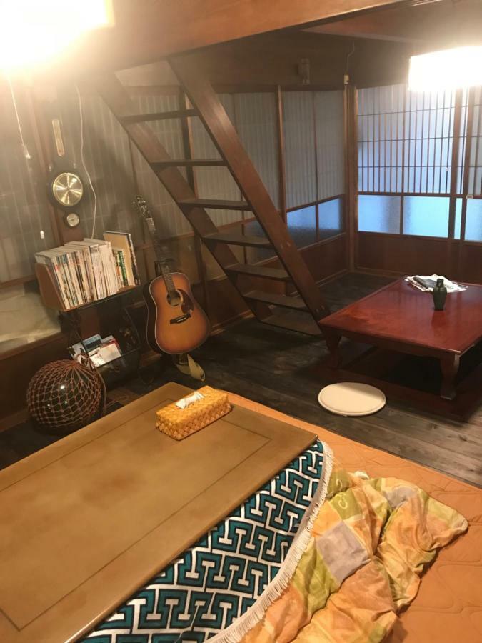 Guest House & Bar Diamond Head Mihana Экстерьер фото
